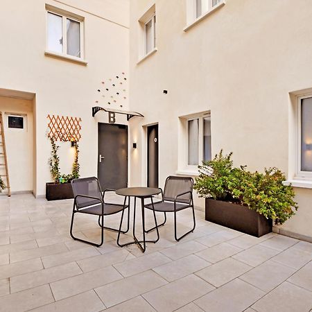 Hotel Cocoon Сент-Уен Екстериор снимка