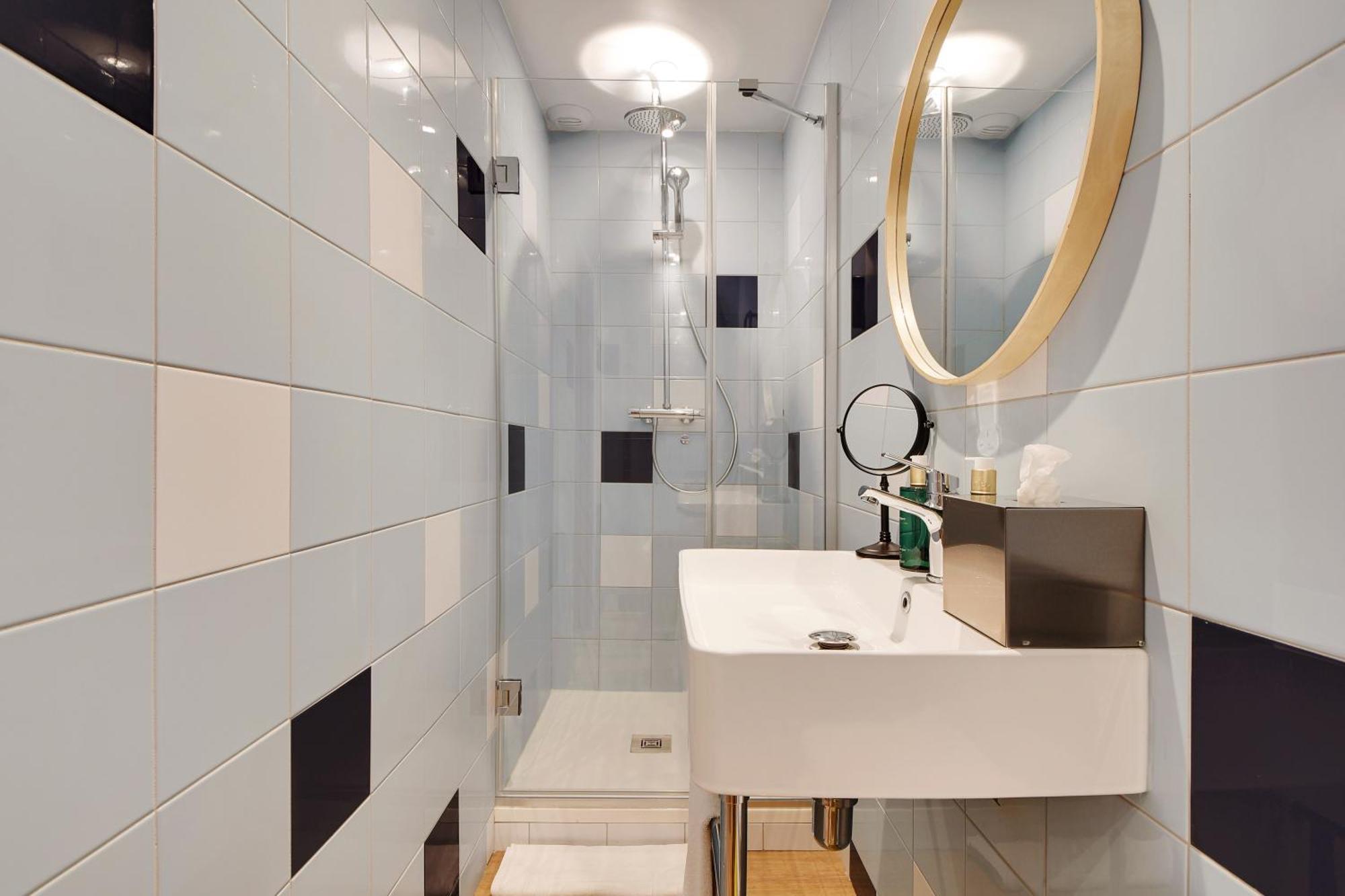 Hotel Cocoon Сент-Уен Екстериор снимка